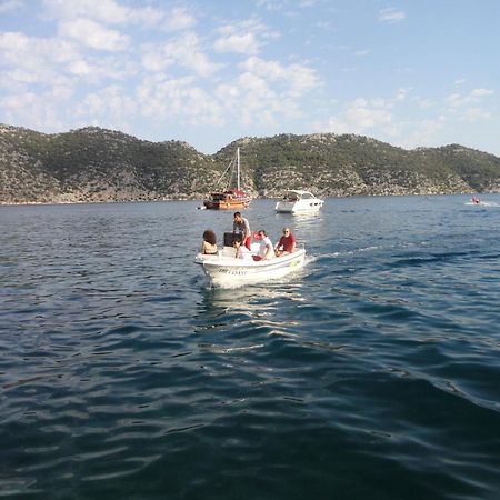 Sahil Pension Kaleucagiz Bagian luar foto